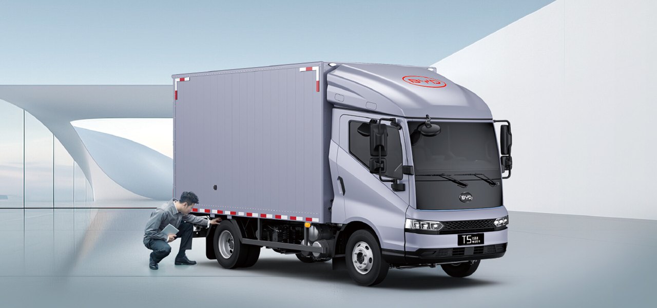T5EV 劲享版 纯电轻卡车型外观示意